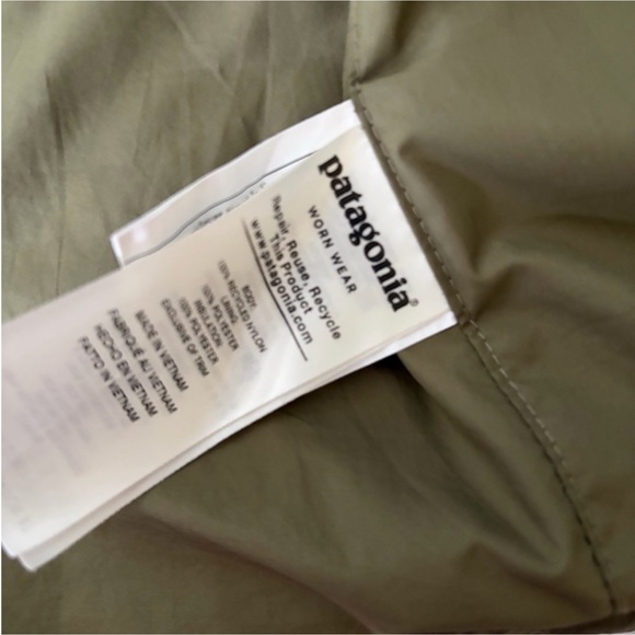 Patagonia Jacket Coat Radalie Indulated Parka Sage Khaki size Small - Picture 9 of 15